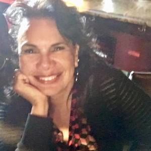 Meet your Posher, Yolanda